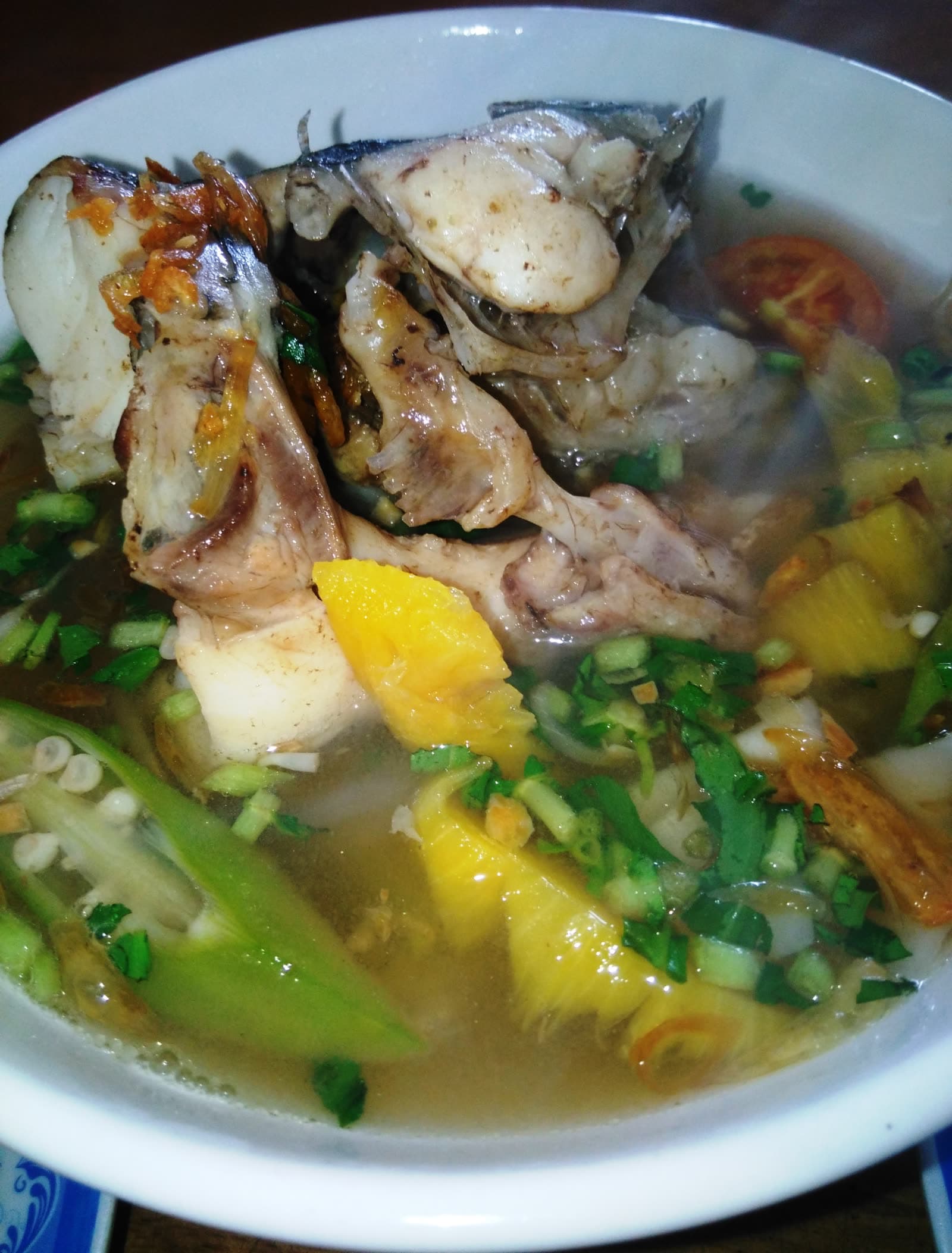 Canh chua cá lóc nêm nước mắm truyền thống